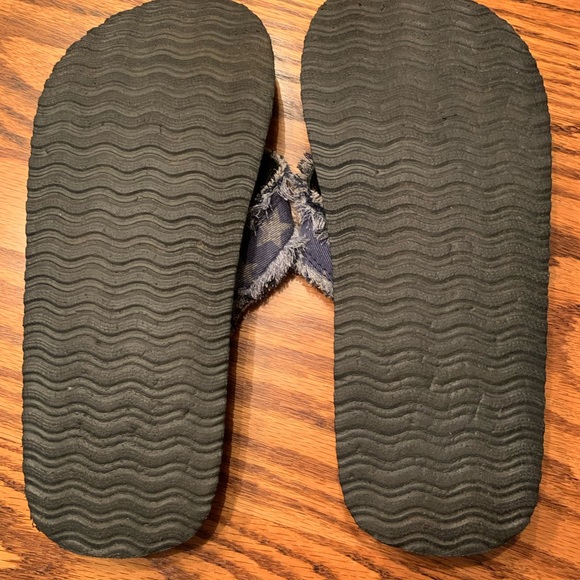 Gypsy Jazz Sandals - Picture 2 of 3